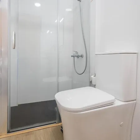 - Cozy Ground-floor Flat