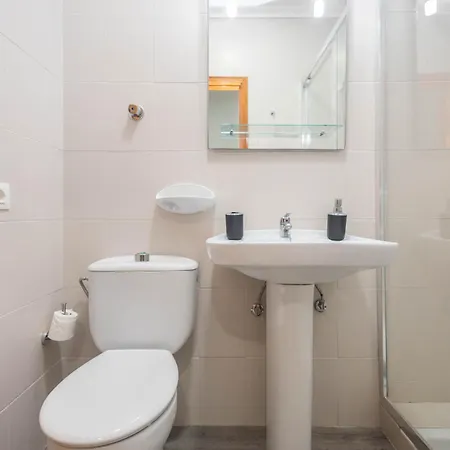 - Cozy Ground-floor Flat *